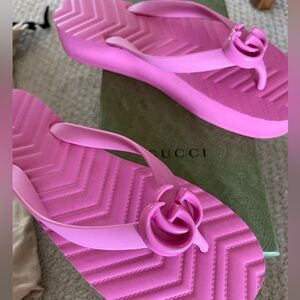 NEW AUTHENTIC GUCCI PLATFORM FLIP FLOP THONG SANDALS